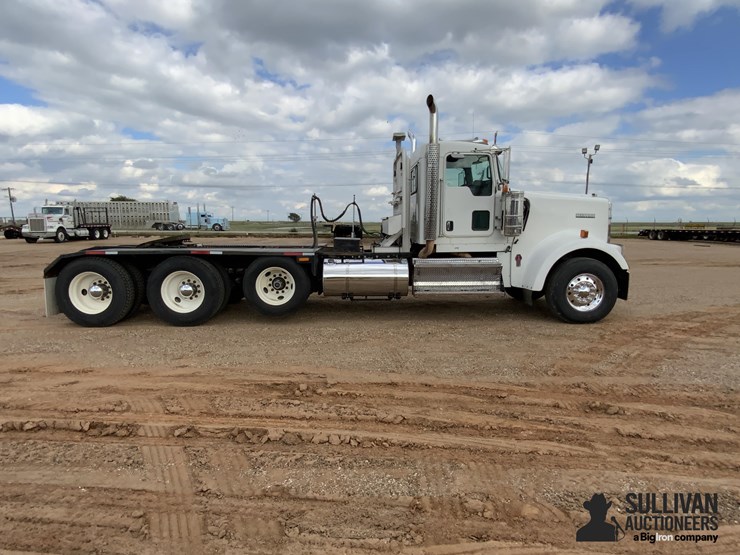 2008-kenworth-w900-image-4