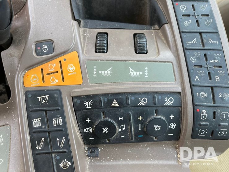 2018-john-deere-r4045-image-71