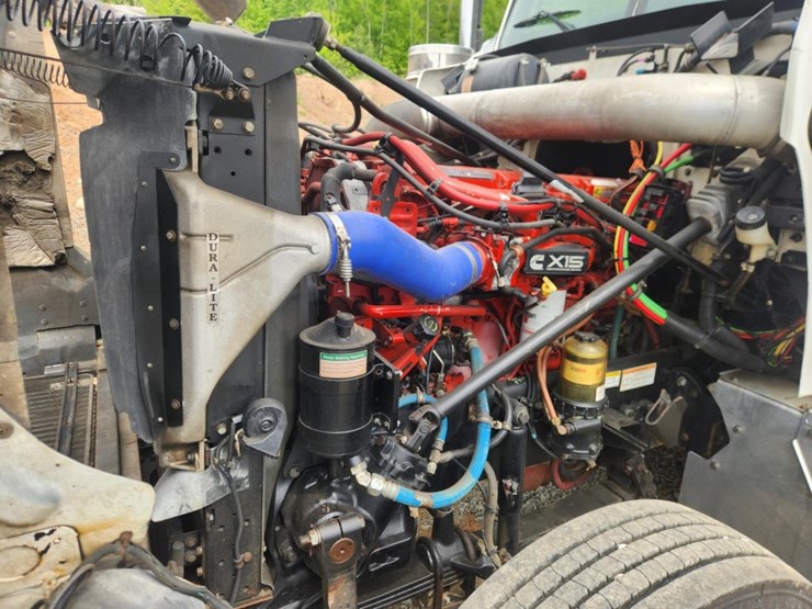 2019-western-star-4900sf-image-37