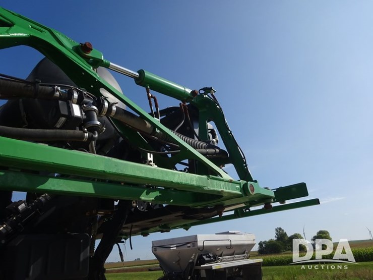 2021-john-deere-f4365-image-76
