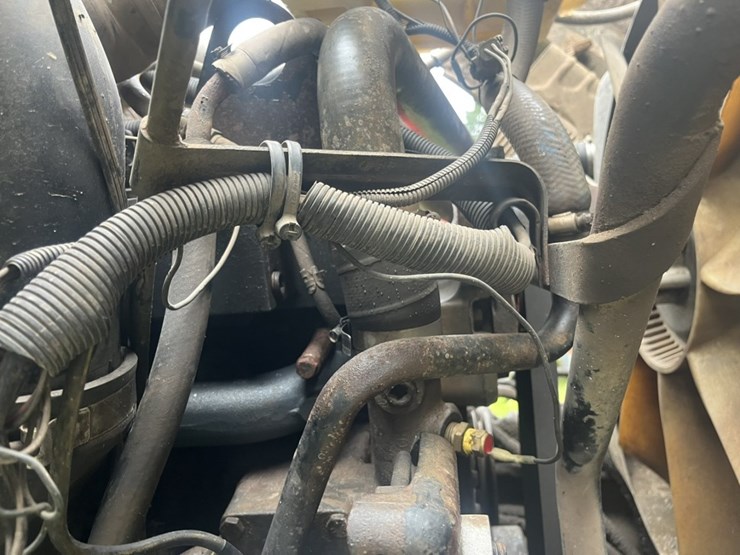 1993-ford-l9000-image-32