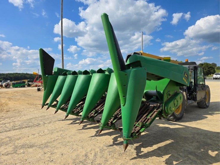 john-deere-693-image-1