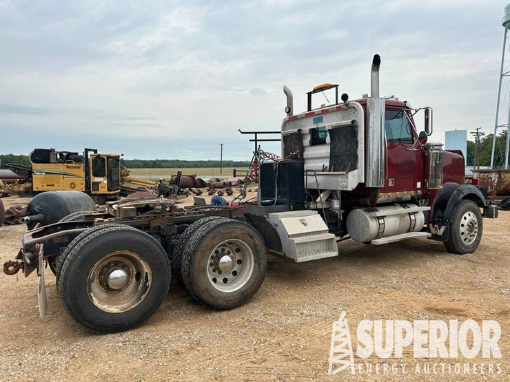 2003-western-star-4900-image-3