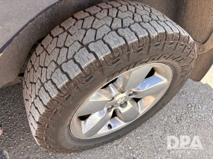2016-dodge-ram-1500-image-27