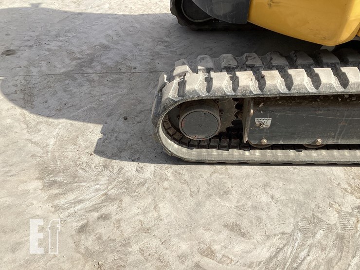 2022-kobelco-sk35sr-6e-image-14