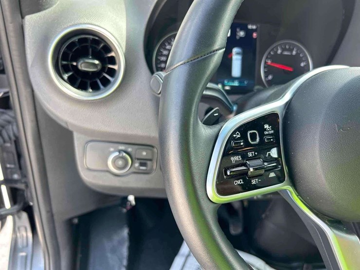 2022-mercedes-benz-sprinter-4500-image-13