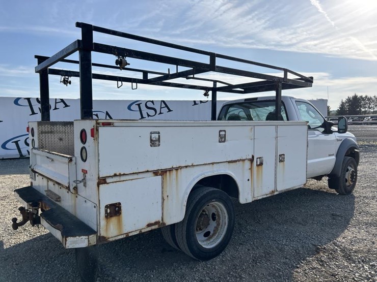2006-ford-f550-image-5