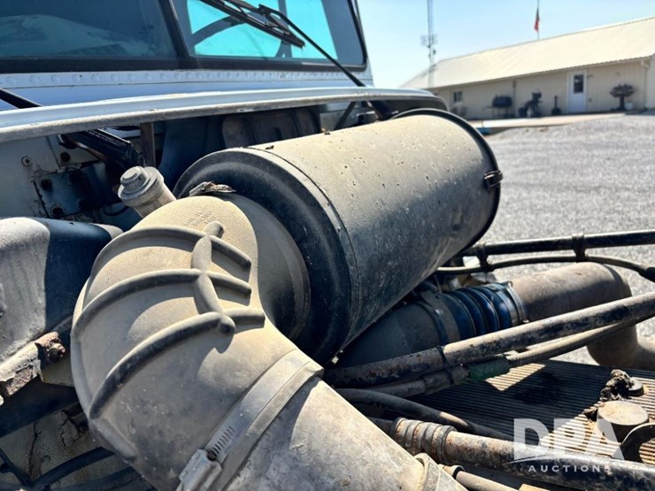 1998-cummins-m11-image-72