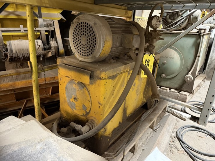 #2535-•-electric-hydraulic-pump-image-2