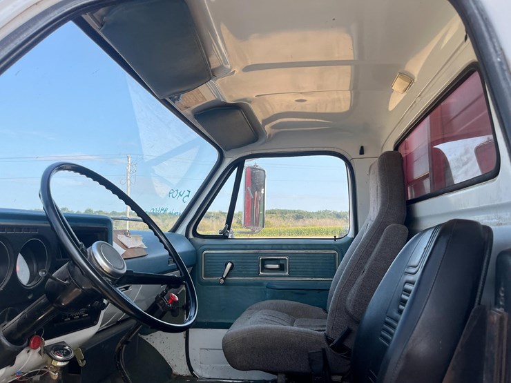 1977-chevrolet-c65-image-14