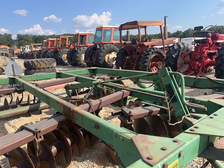 john-deere-14-image-12