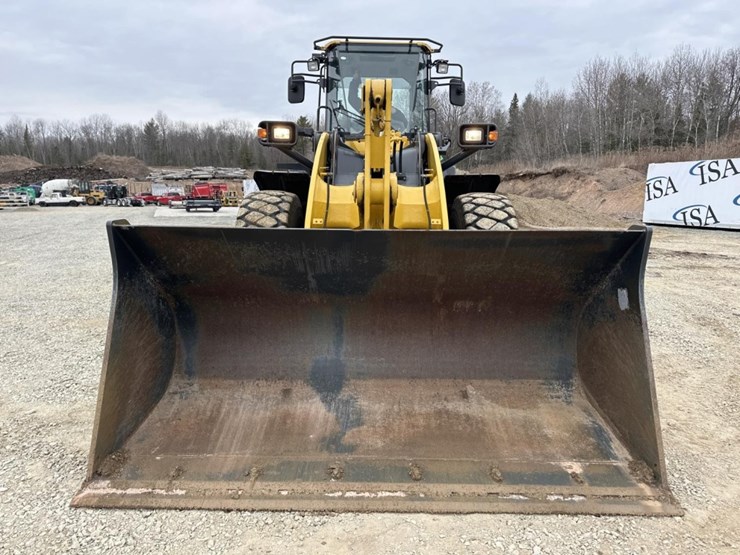 2022-komatsu-wa320-8-image-8
