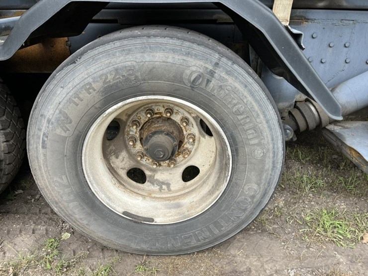 1995-ford-l9000-image-119