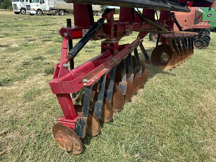 #32174-•-w-&-a-manufacturing-852-levee-plow-w/-898-levee-seeder-image-5