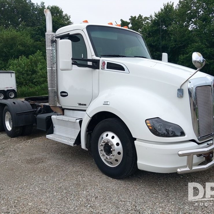 2016 KENWORTH T680