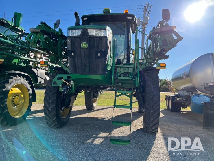 2019-john-deere-r4045-image-2