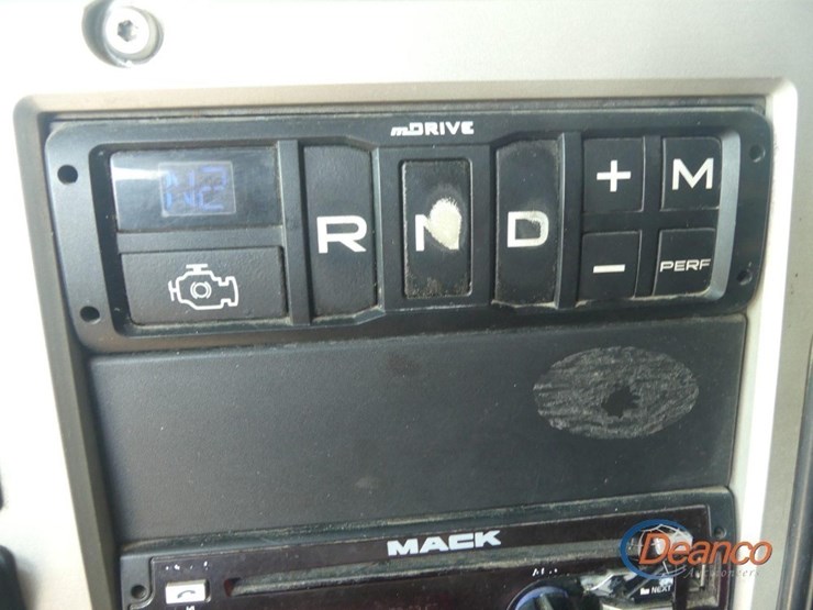 2017-mack-ch613-image-19