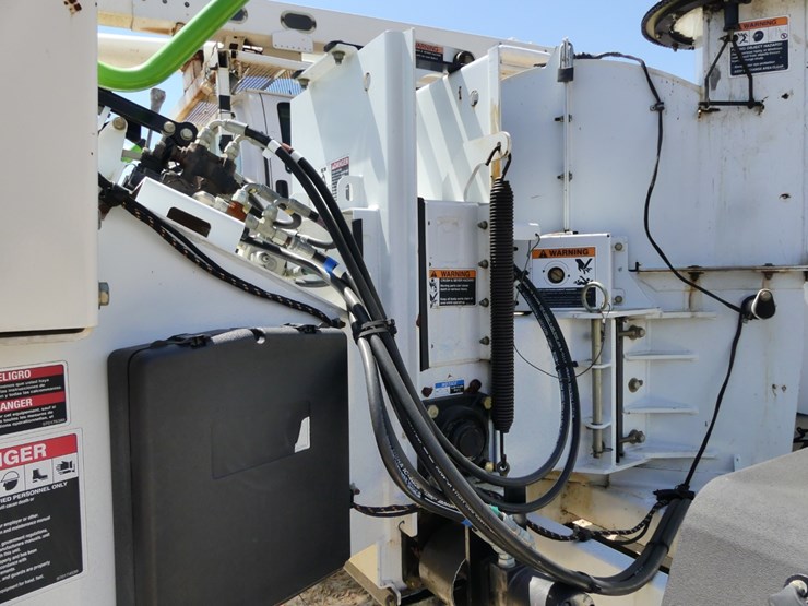 2019-altec-dc1317-image-7