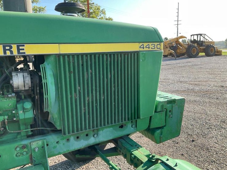 1979-john-deere-4430-image-64