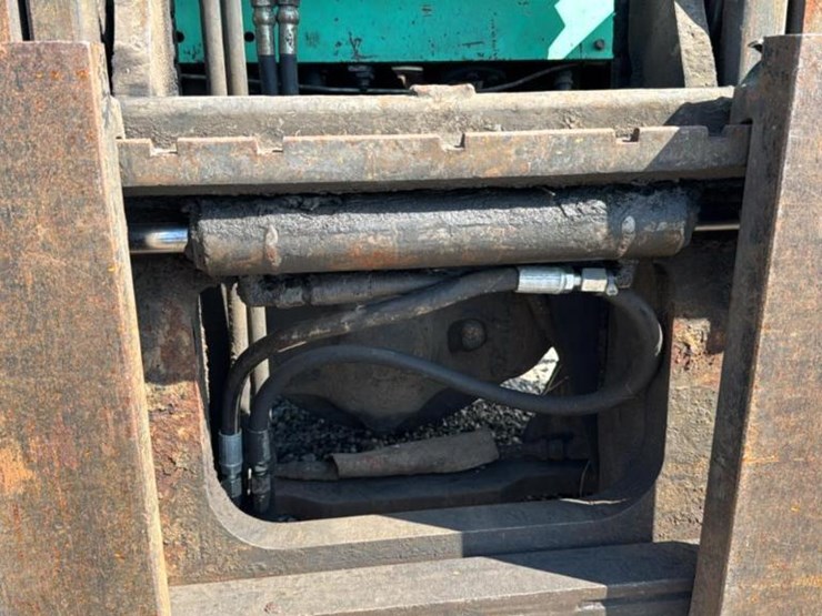 mitsubishi-fg25k-image-28