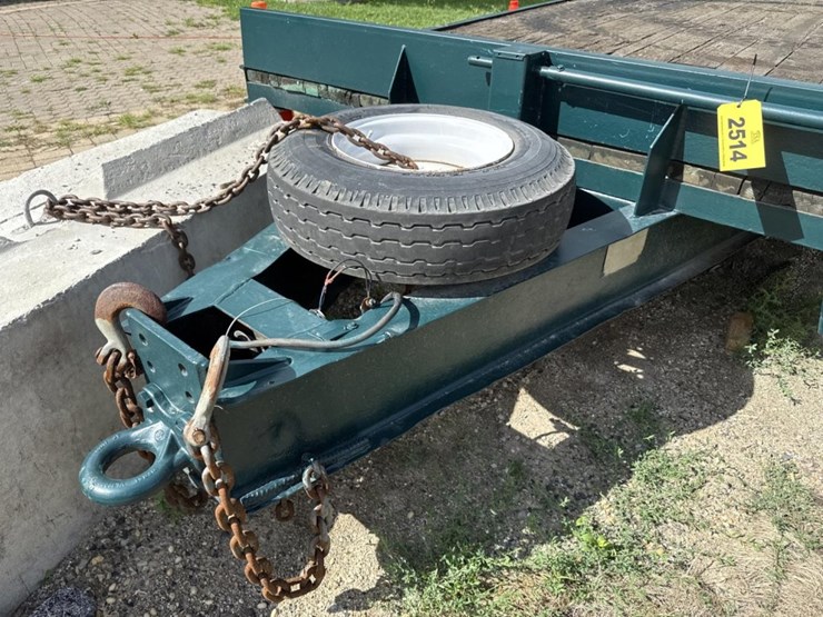 #2514-•-2004-econoline-22’-equipment-trailer-image-9