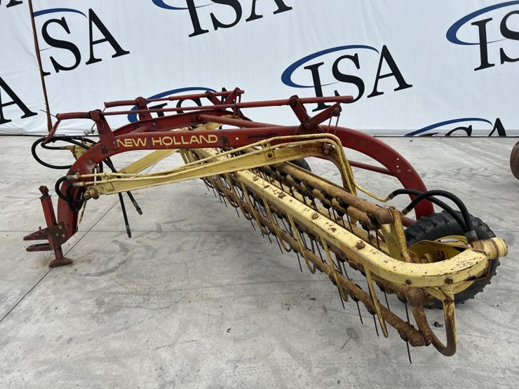 new-holland-258-image-2