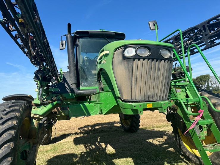 2011-john-deere-4730-image-34