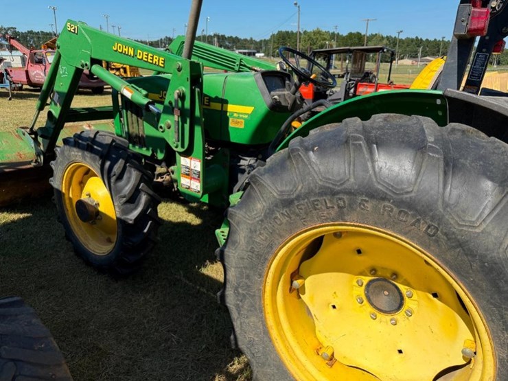 john-deere-5205-image-8