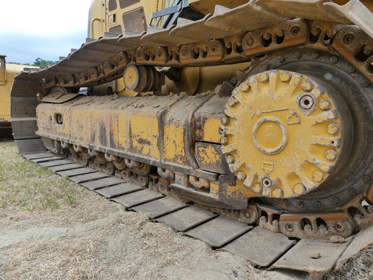 caterpillar-d5k2-lgp-image-5