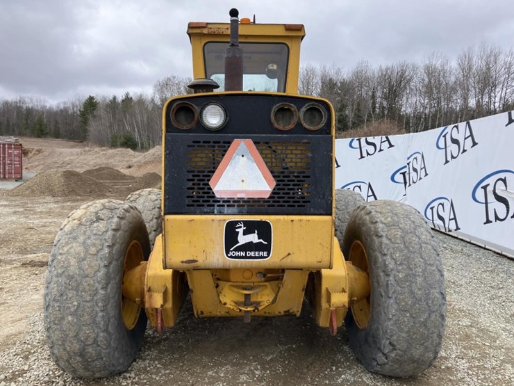 deere-670-image-4