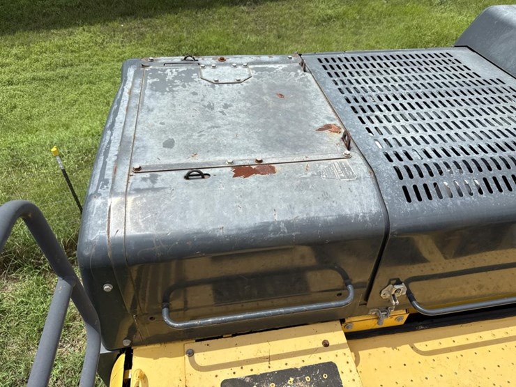 2015-komatsu-pc490-lc-11-image-41