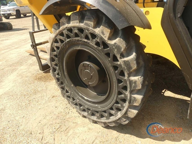 2017-jcb-510-56-image-5
