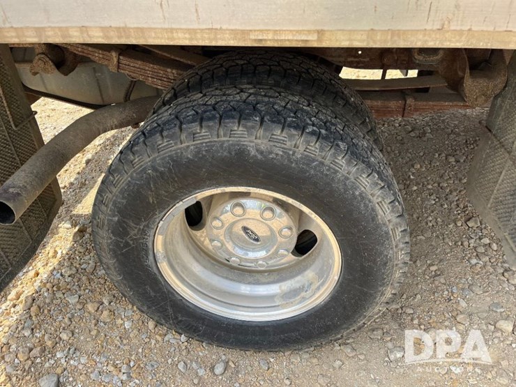 2006-ford-f350-xlt-image-14