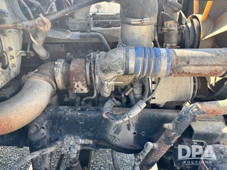 1998-cummins-m11-image-70