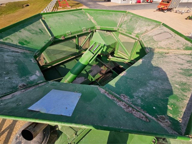 john-deere-7720-titan-ii-image-30