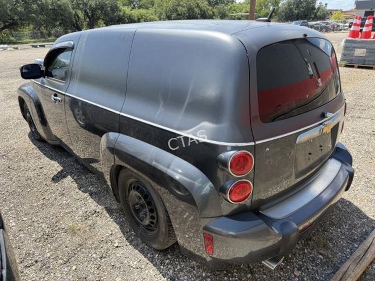 2011-chevrolet-hhr-image-4