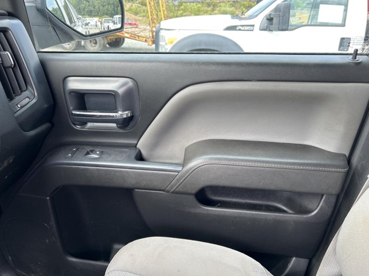 2015-chevrolet-2500hd-image-61