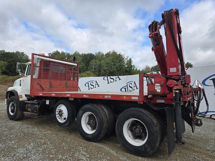 1995-ford-l9000-image-3