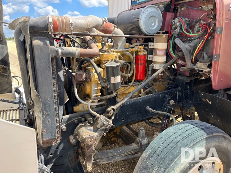 1991-freightliner-truck-(jn2955,-unit-758)-image-85