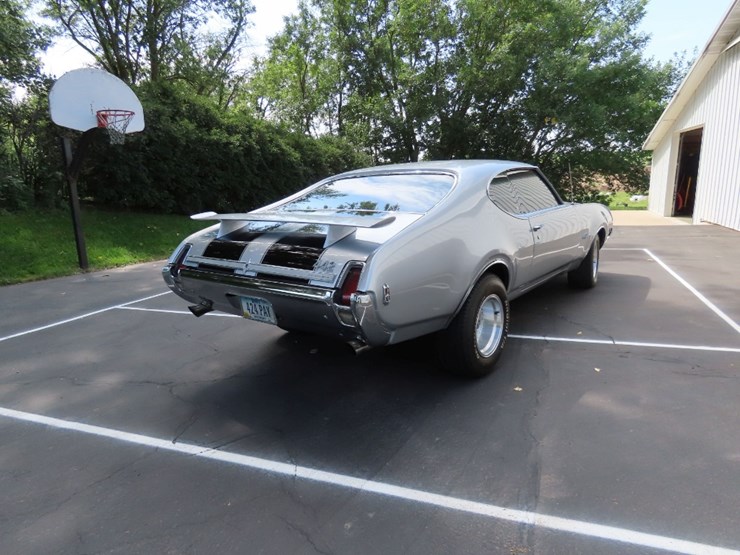 1969-oldsmobile-442-coupe-image-12