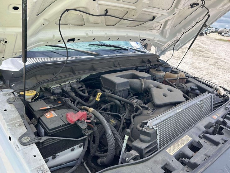 2012-ford-f350-image-8
