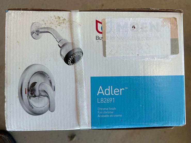 moen-adler-chrome-shower-set-image-2