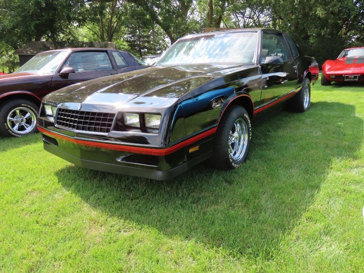 1988-chevrolet-monte-carlo-ss-image-1