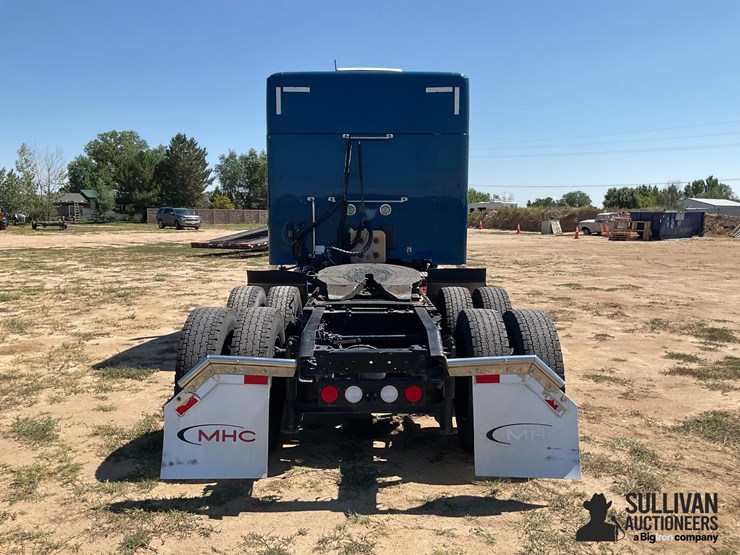 2019-kenworth-w990-image-6