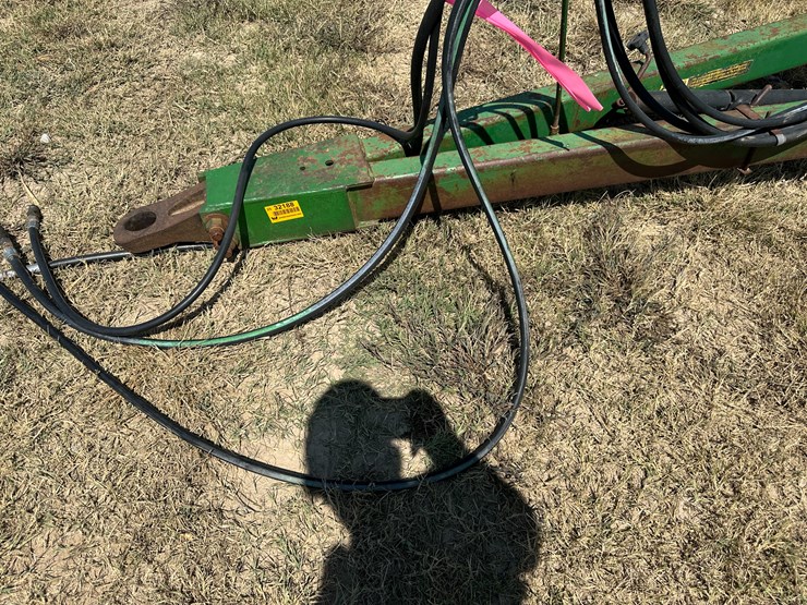 john-deere-34-image-35