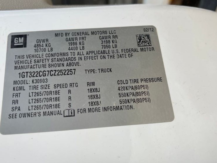 2012-gmc-3500hd-image-61