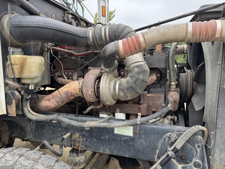 1995-peterbilt-359-image-71