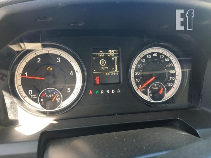 2015-ram-1500-image-6