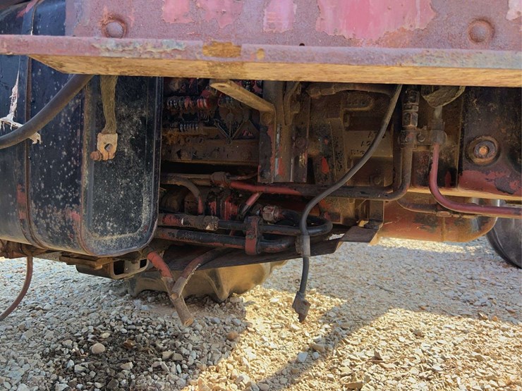 agco-allis-7060-image-27
