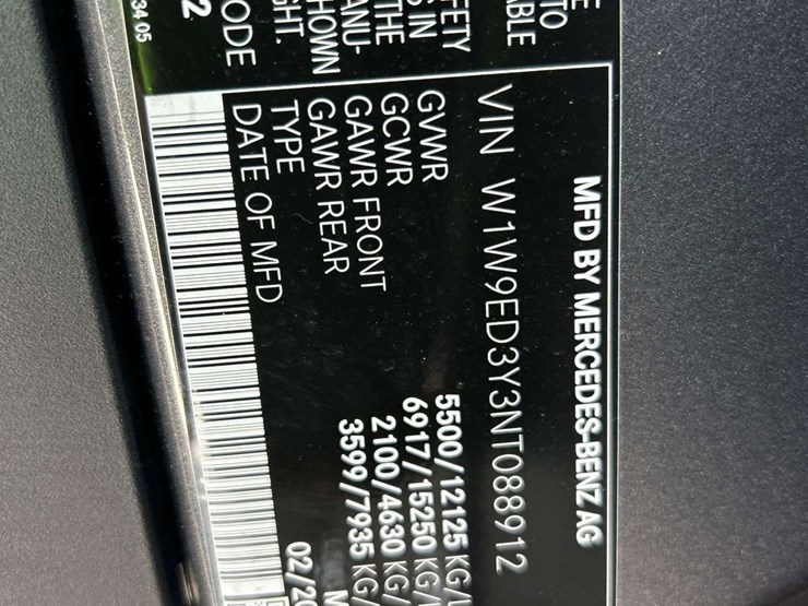 2022-mercedes-benz-sprinter-4500-image-5